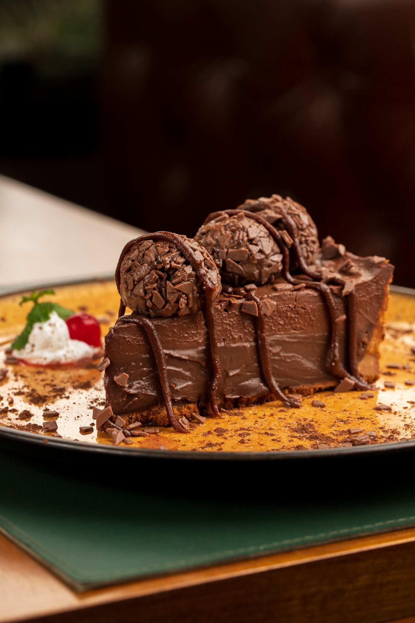 Torta trufada de chocolate